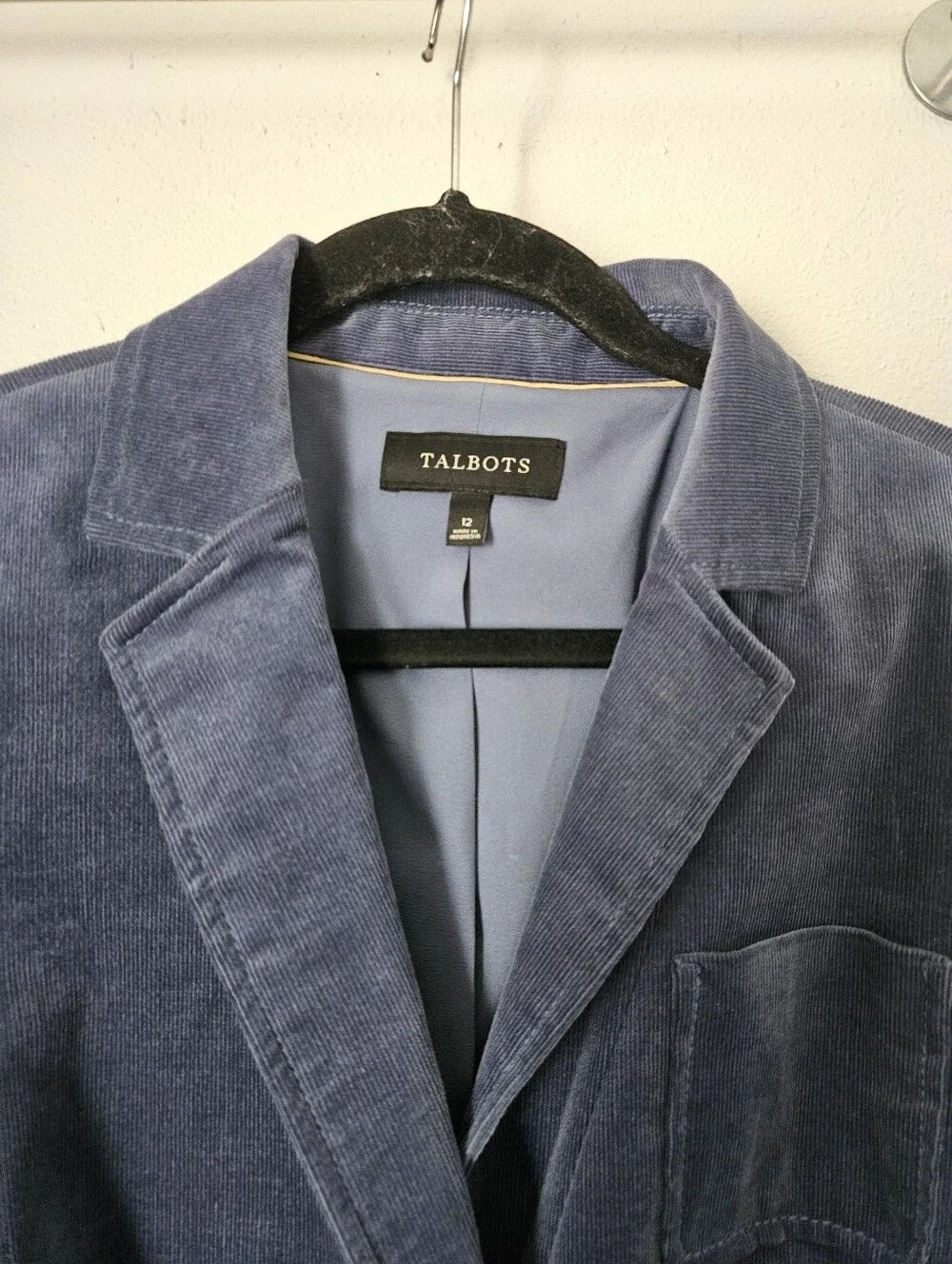 Talbots Dusty Blue Corduroy Blazer | Heritage Edit | Preppy Holiday Layering